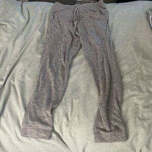 Vince drawstring pants in size small taupe color